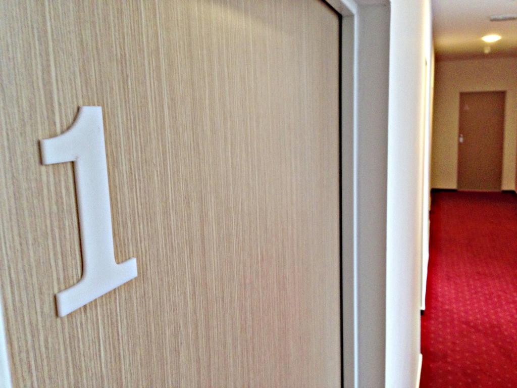 Red Carpet Rooms Zagreb Exterior foto